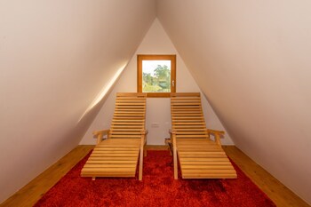 vineyard cottage hocevar