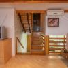vineyard cottage hocevar