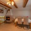 vineyard cottage hocevar