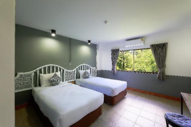 manohra hotel