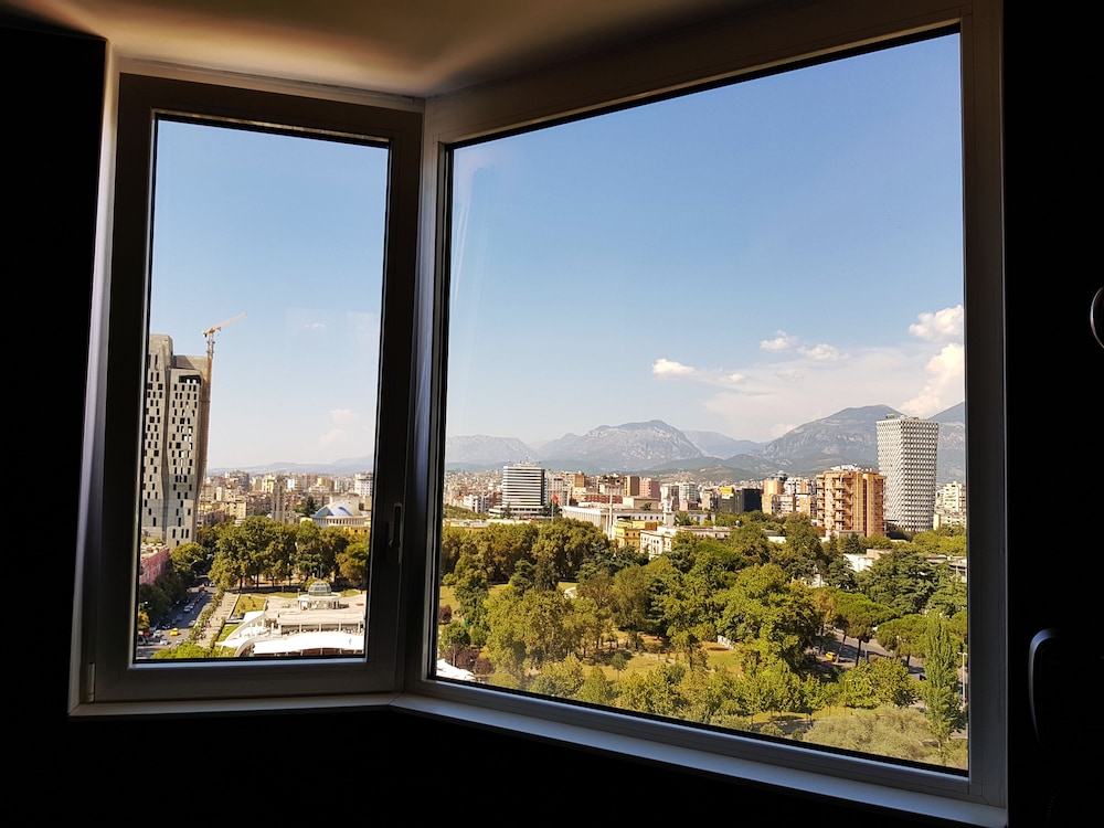 tirana