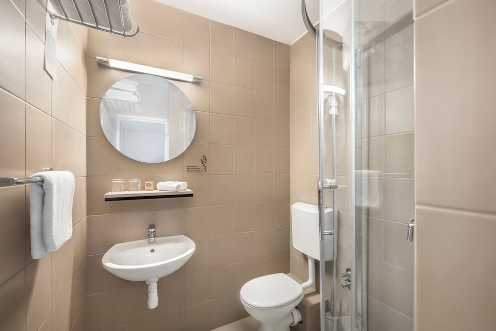 hvar placeshotel by valamar