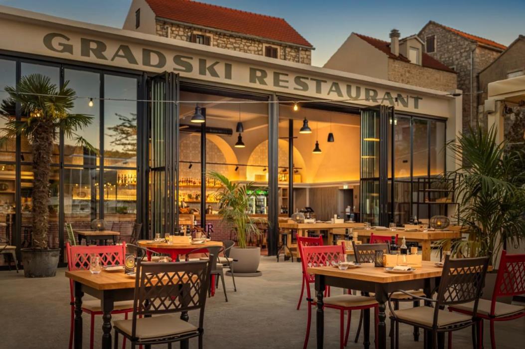 hvar placeshotel by valamar