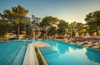 hvar placeshotel by valamar