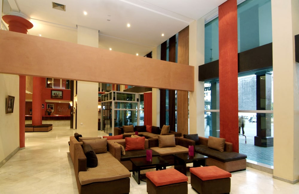 hotel tghat