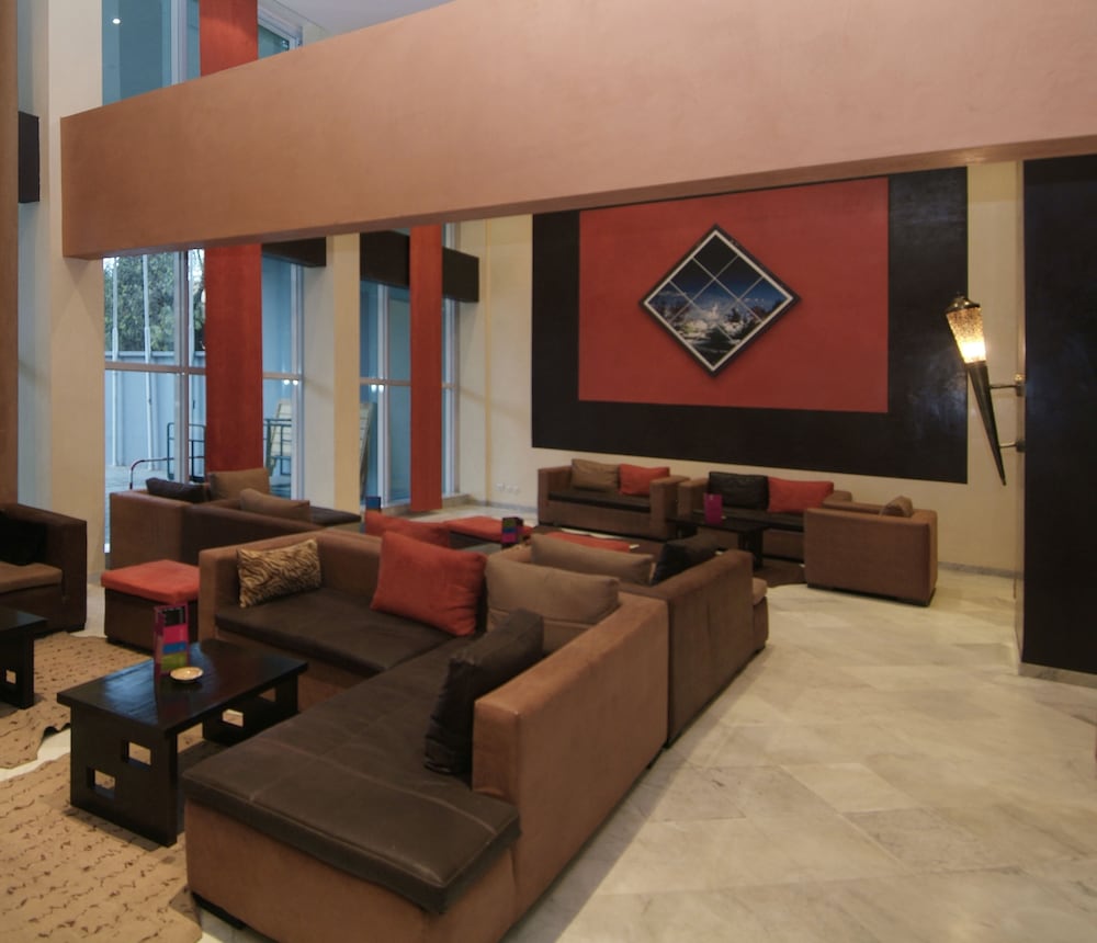 hotel tghat
