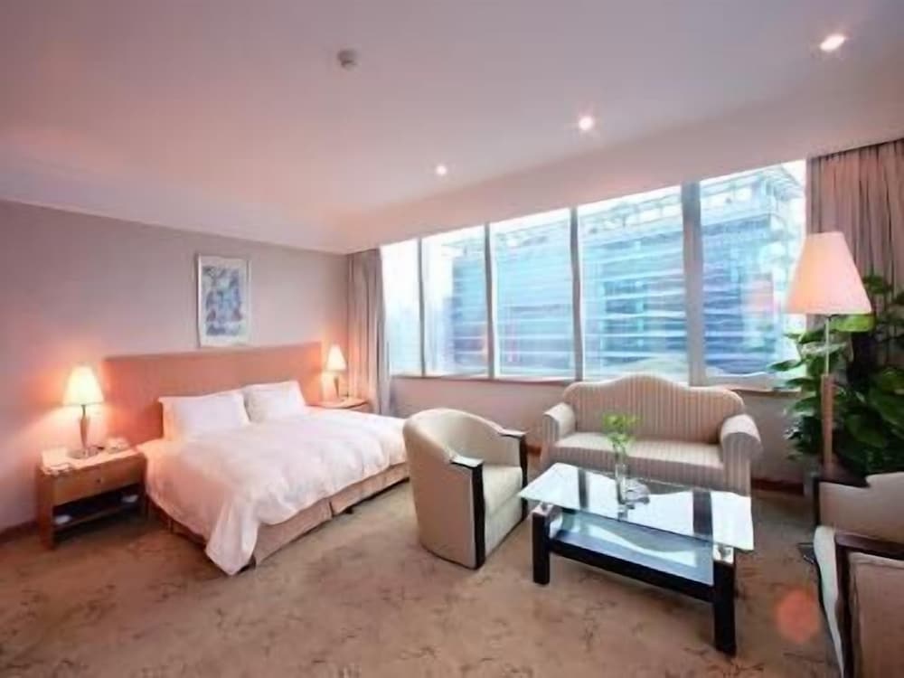 jin jiang tian cheng hotel