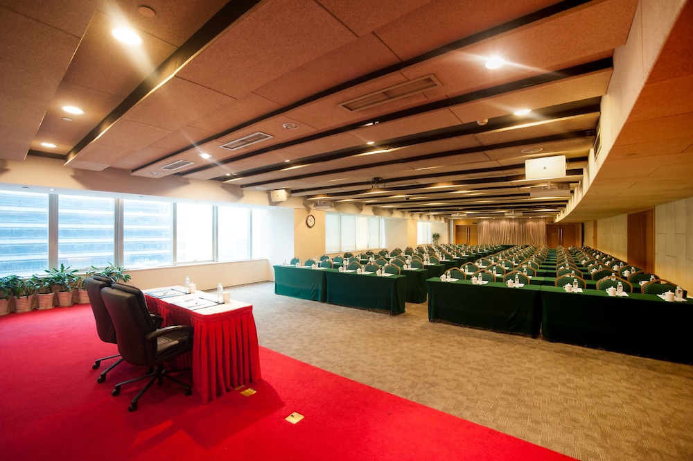 jin jiang tian cheng hotel