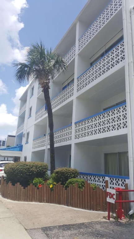 polynesian beach and golf resort