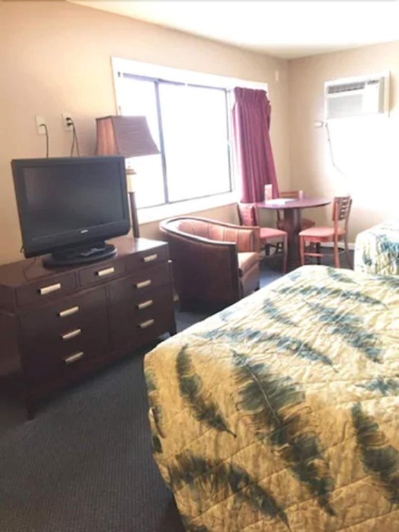 polynesian beach and golf resort