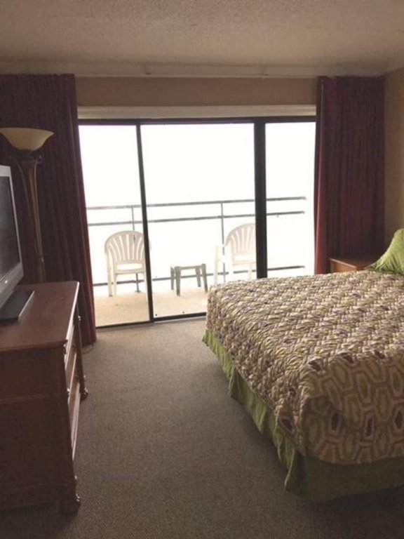 polynesian beach and golf resort