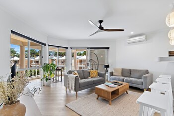 macquarie lodge