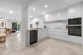 macquarie lodge