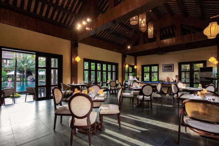 mulberry collection silk village