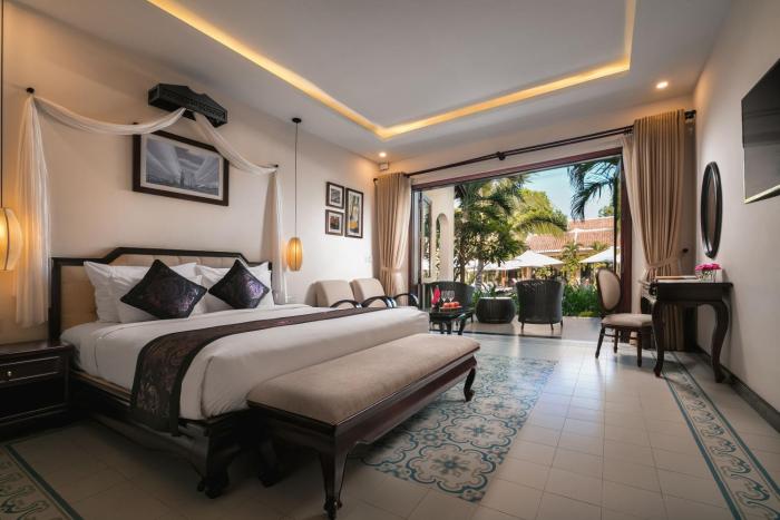 mulberry collection silk village