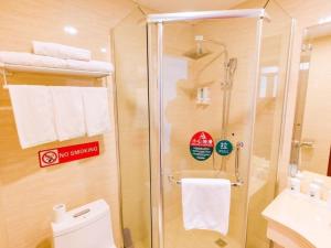 greentree inn shanghai jiading the south of f1 circuit fangtai hardware market express hotel