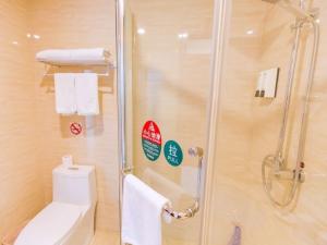 greentree inn shanghai jiading the south of f1 circuit fangtai hardware market express hotel