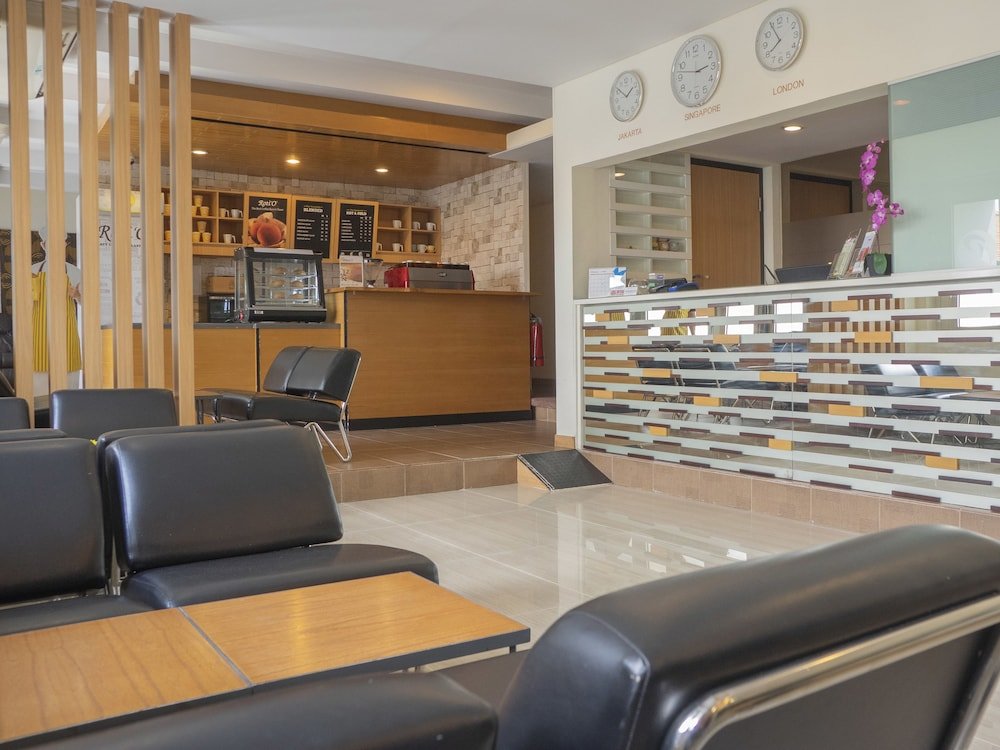 D'primahotel Airport Jakarta Terminal 1A,,2 star