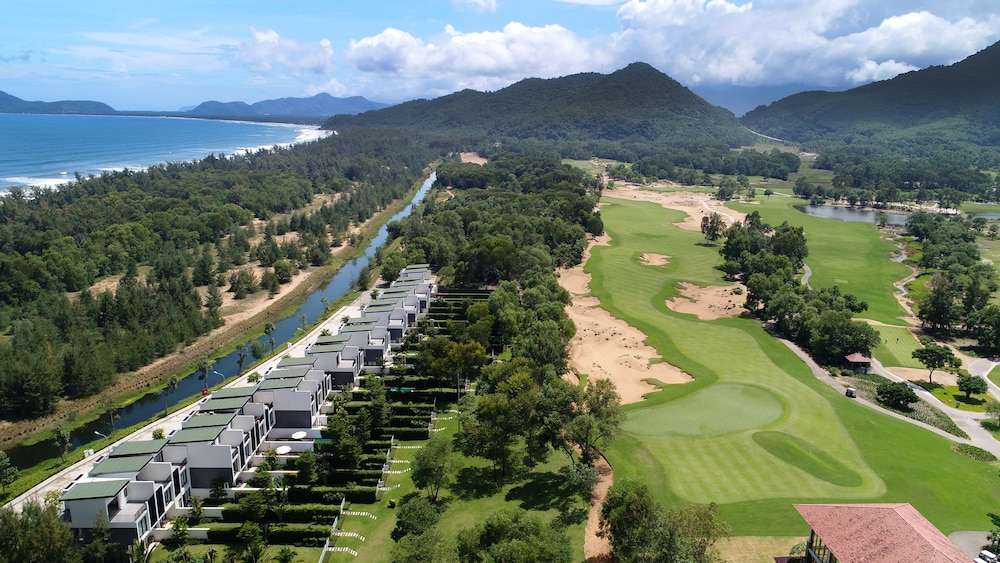 laguna park townhouses