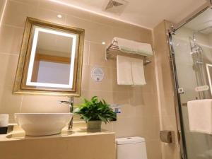 greentree inn taixing xuanbao town zhongyang road