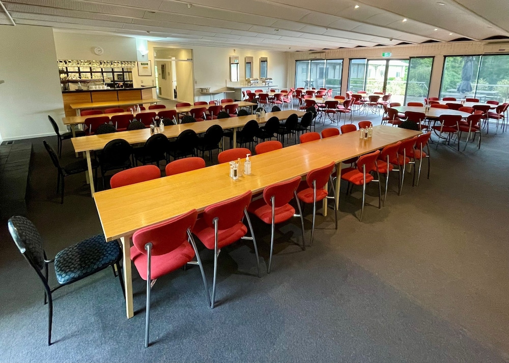 panorama retreat and resort