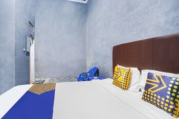 spot on 3005 kost rumaisha syariah