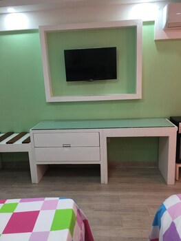 hotel restaurant hamilton