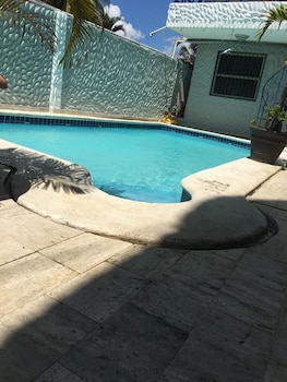 hotel restaurant hamilton