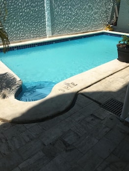 hotel restaurant hamilton