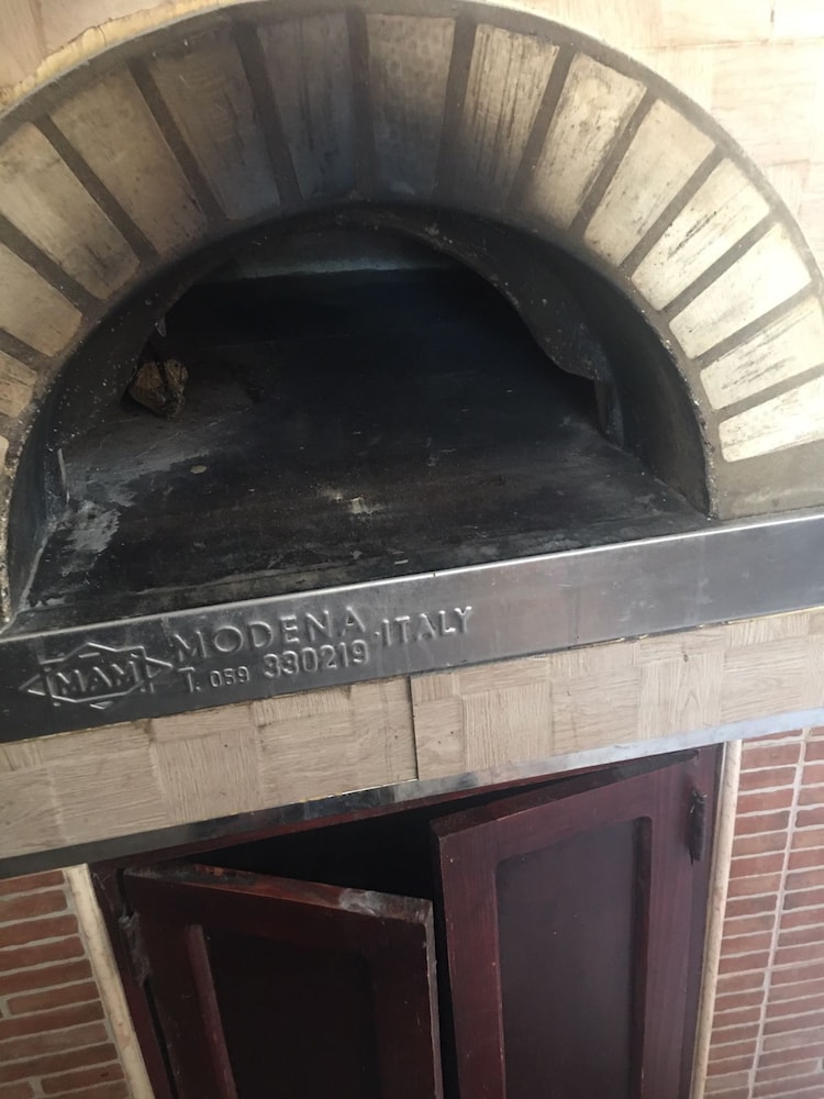 hotel restaurant hamilton