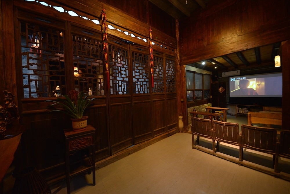 yangshuo governors mansion hotel