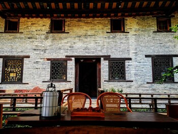 yangshuo governors mansion hotel