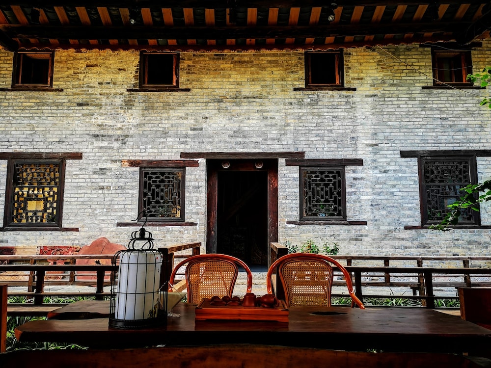 yangshuo governors mansion hotel