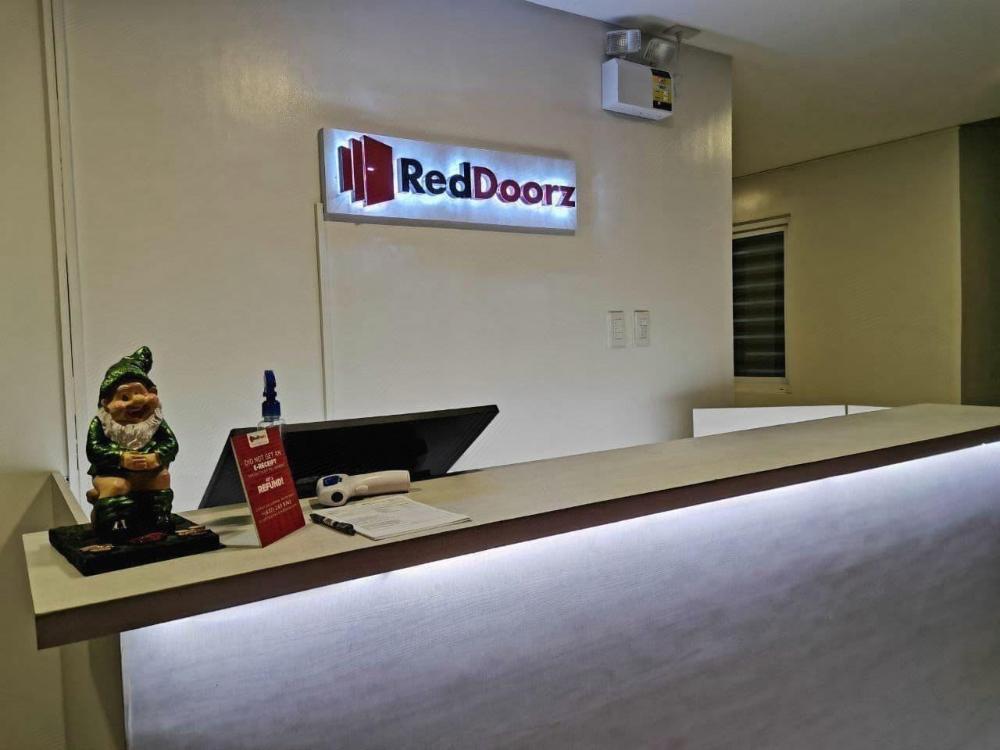 reddoorz near fernwoods garden quezon city