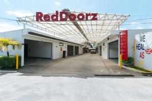 reddoorz el runway hotel bulacan