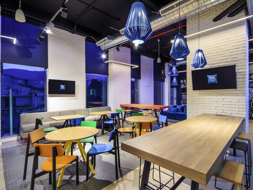 ibis budget itagui