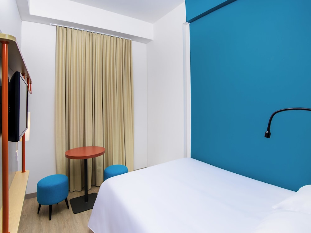 ibis budget itagui