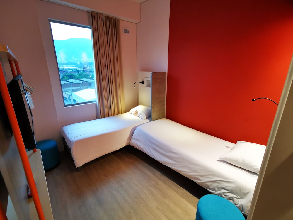 ibis budget itagui