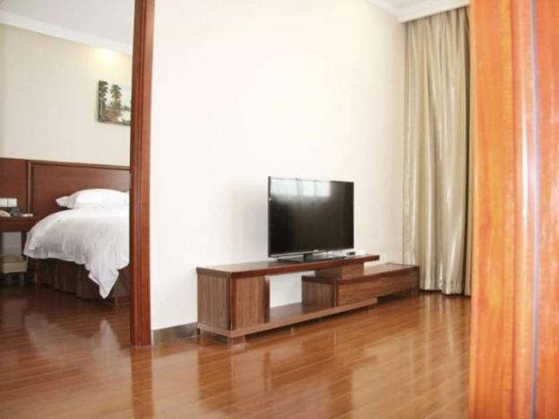 greentree inn yancheng jianhu shanggang bus statio
