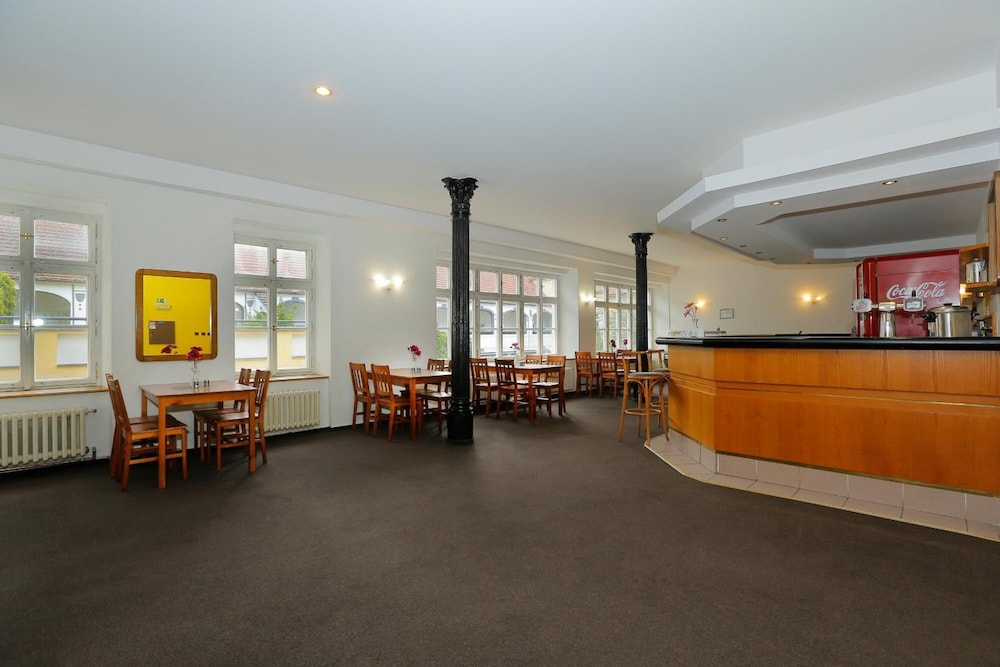 hotel magnolia roudnice