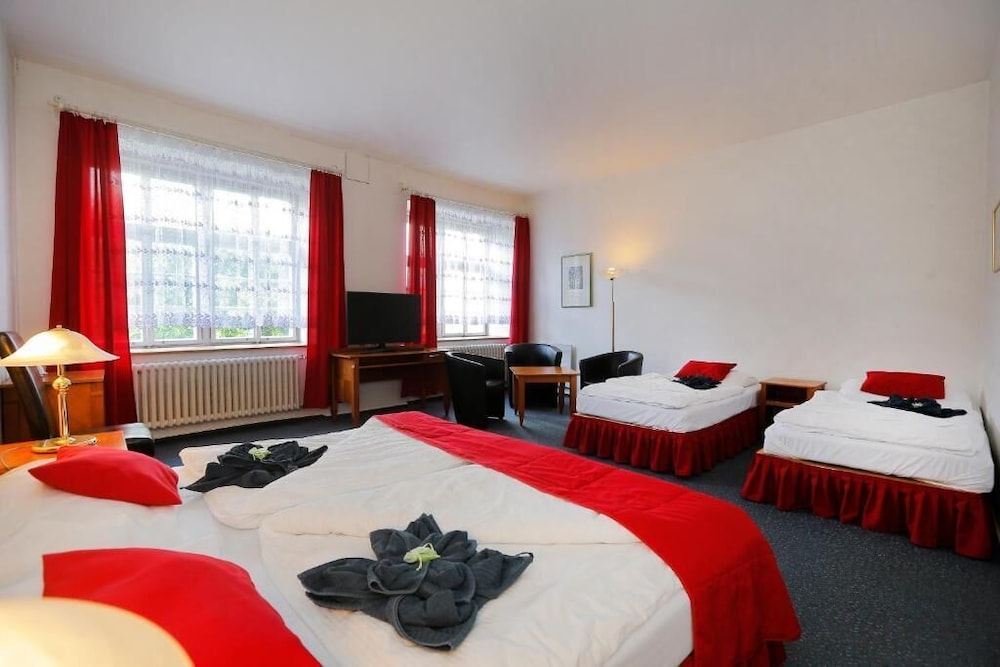 hotel magnolia roudnice