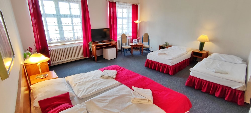 hotel magnolia roudnice