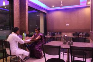 Hotel Laxmi Palace,,2 star