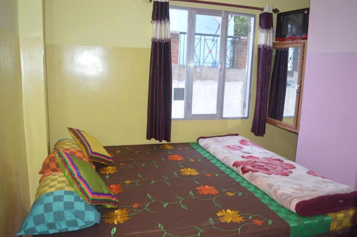 azure family paying guest house