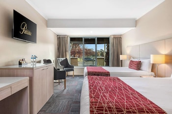 quality hotel parklake shepparton