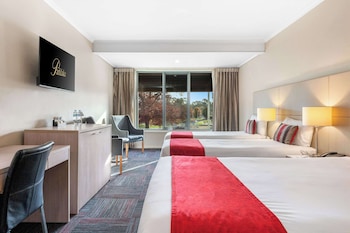 quality hotel parklake shepparton
