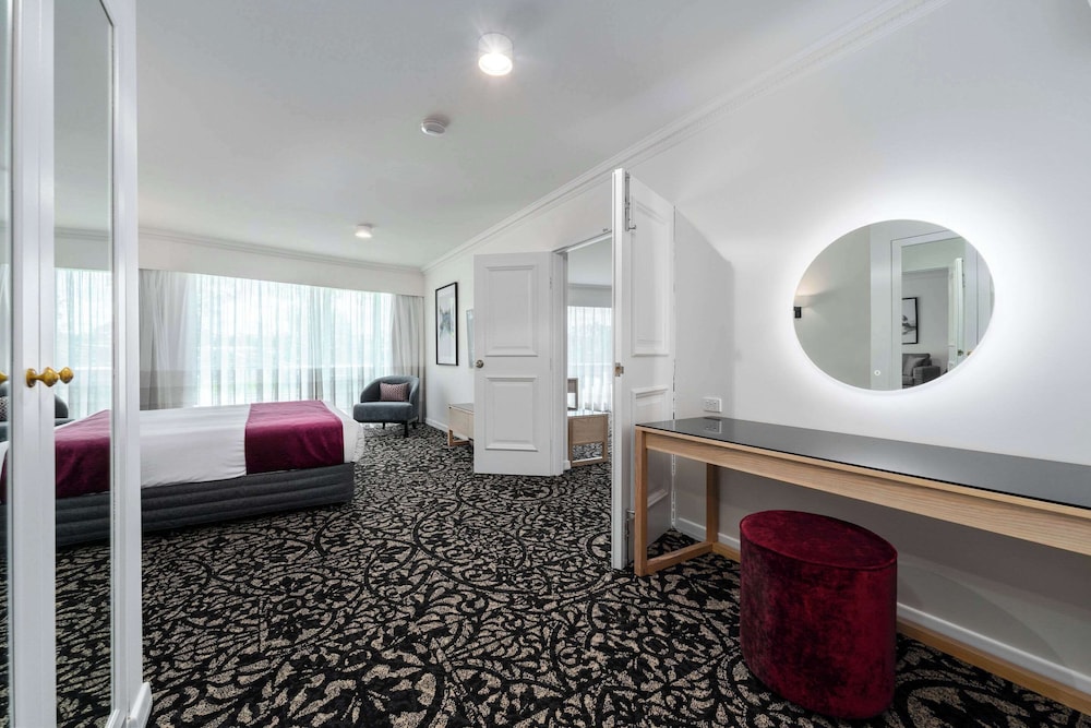 quality hotel parklake shepparton