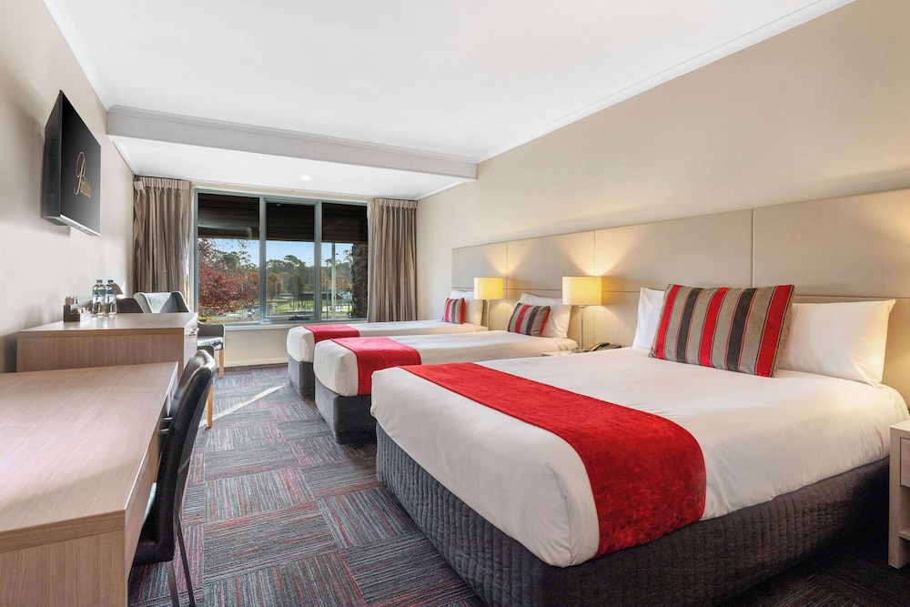 quality hotel parklake shepparton