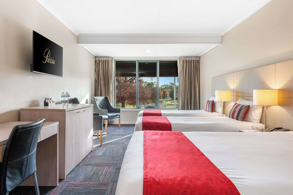quality hotel parklake shepparton