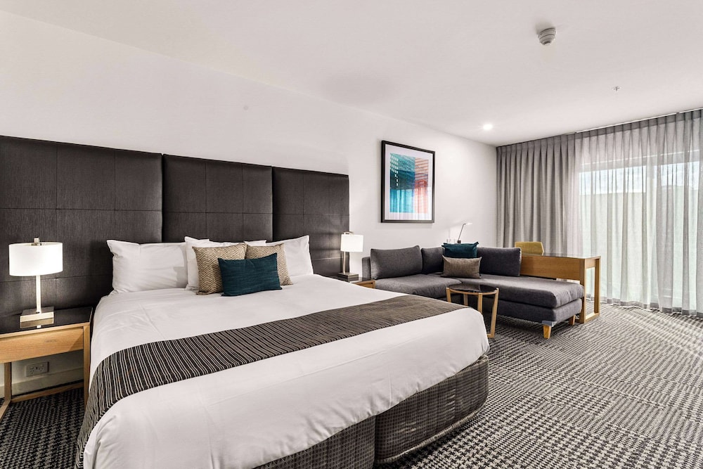 quality hotel parklake shepparton